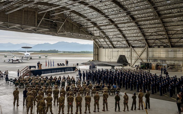 Трамп наказав припинити всі відносини з Іспанією