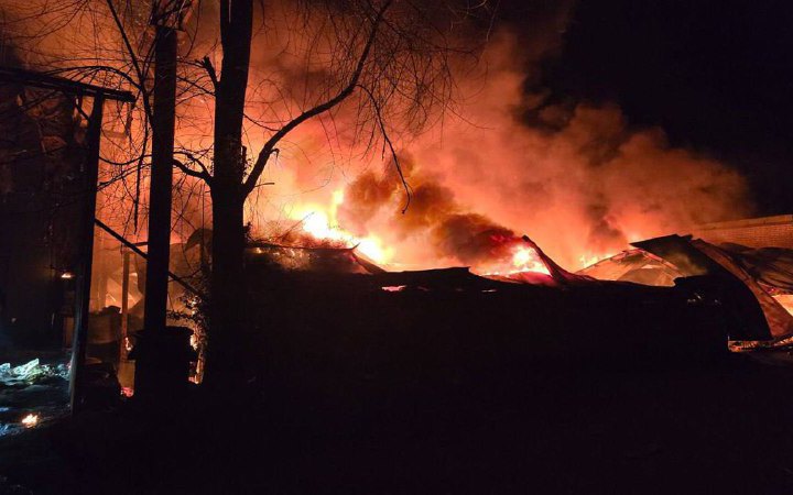 На Харківщині внаслідок російських ударів поранені двоє чоловіків, - ОВА