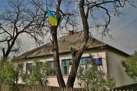 У селі Лопаскине Луганської області через обстріл пошкоджено газопровід
