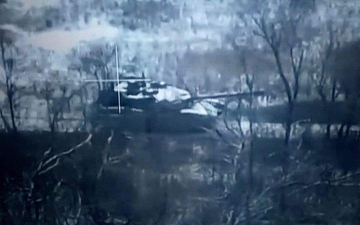 Від початку вторгнення РФ втратила близько 883 950 солдатів та понад 1000 систем ППО 