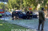 Росіяни вдарили по центру Сум, є загиблі та близько 20 потерпілих (оновлено)