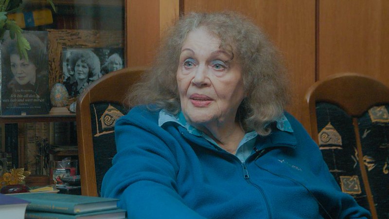 Ліна Костенко 