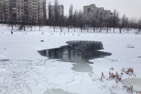 На Русановском канале в Киеве утонули двое мужчин