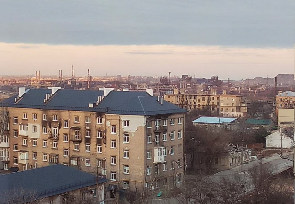 Краєвид з вікна квартири родини Левченків, весна 2023-го. 