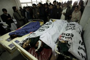 Число погибших при захвате школы в Пакистане достигло 95 (обновлено)