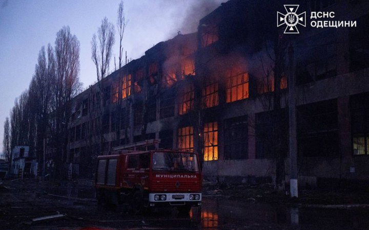 Одещина переживає одну з наймасованіших повітряних атак ворога, є постраждалі (доповнено)
