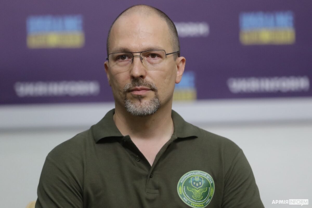 представник Координаційного штабу Петро Яценко