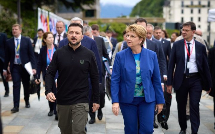 Зеленський зустрівся з президенткою Швейцарії перед Самітом миру