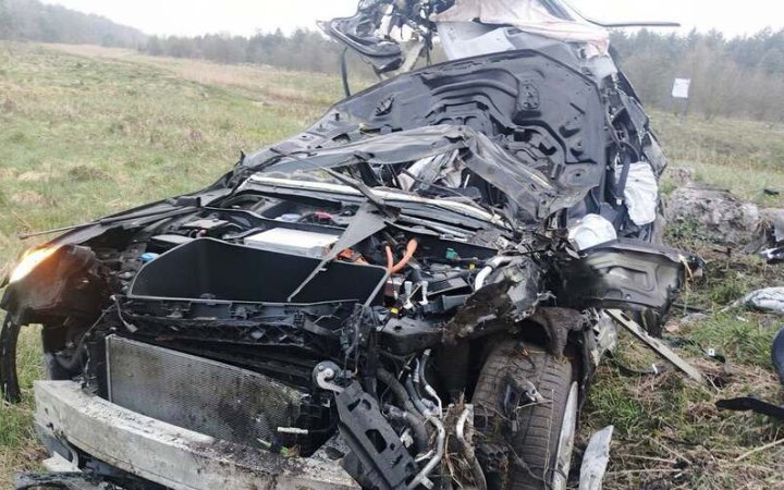 На Волині авто злетіло у кювет, загинули дві людини