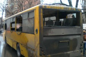 Бойовики обстріляли автобуси, які вивозили людей з Дебальцевого, є постраждалі (Оновлено)