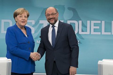 Меркель победила Шульца в решающих теледебатах