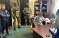 СБУ викрила на хабарі депутата та посадовців Полтавської міськради
