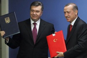 Янукович і Ердоган підписали угоду про вантажні перевезення