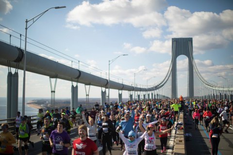 Один из крупнейших в мире марафонов отменен из-за коронавируса