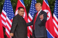 Трамп встретился с Ким Чен Ыном