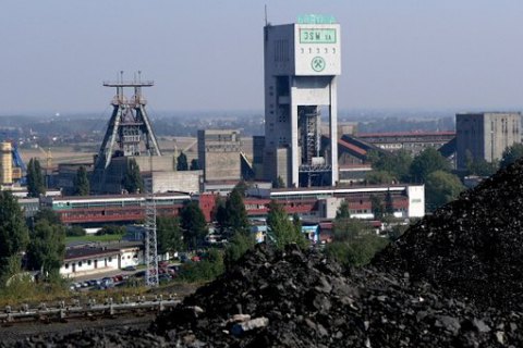 Наблюдатели ОБСЕ снова уличили боевиков в вывозе угля в Россию