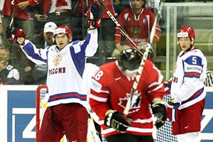 Сборную РФ по хоккею оштрафовали на $83,5 тыс. за демарш после финала ЧМ в мае