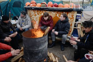 Майдан начал публиковать сводки происшествий за сутки