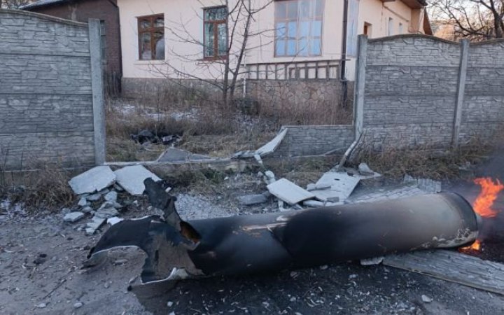 Окупанти обстріляли приватні будинки у Костянтинівці на Донеччині 