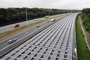 В Европе запустили первый поезд на солнечной энергии