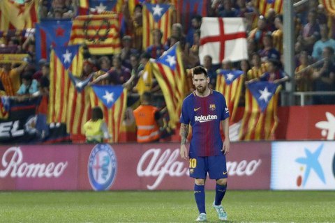 "Барселона" решила сыграть с "Лас-Пальмасом" без зрителей (обновлено)