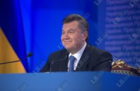 Янукович проводит встречу с лидерами парламентских фракций
