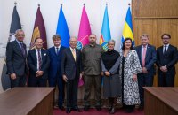 Умєров зустрівся з послами G7 в Україні