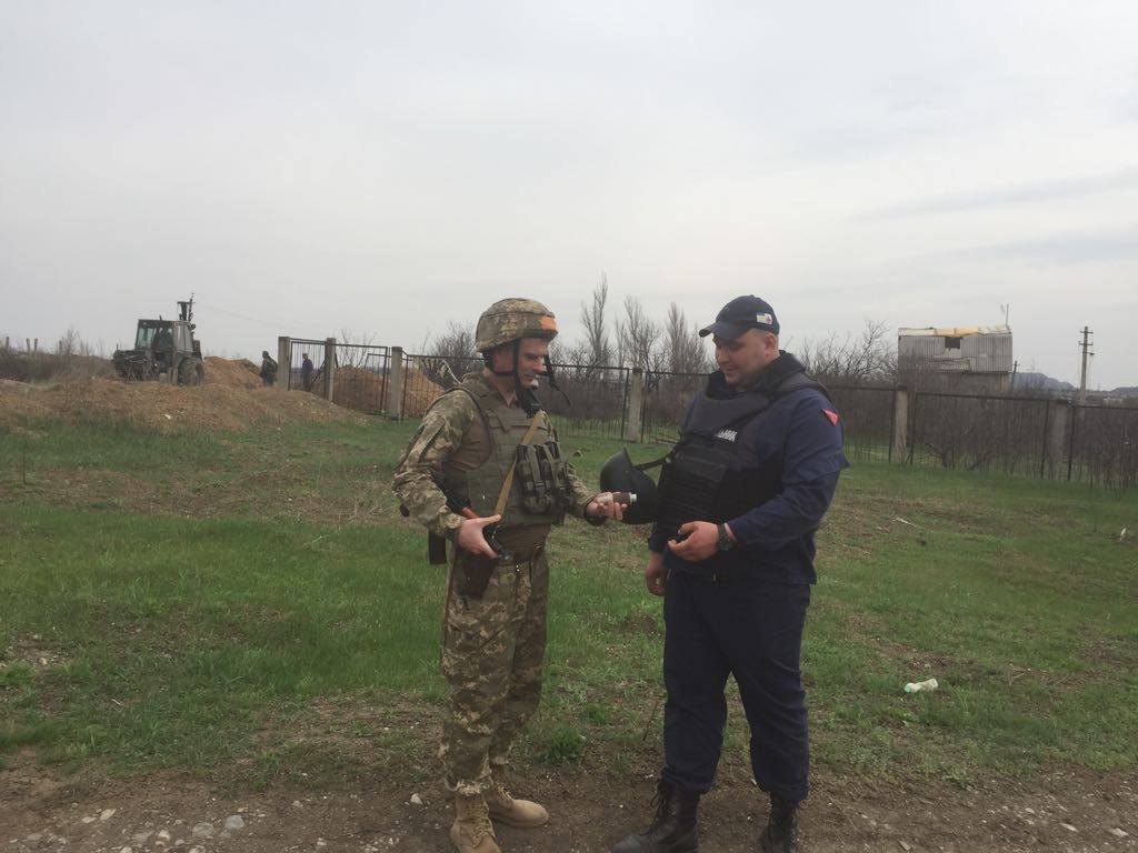 Робота сіміса на передовій