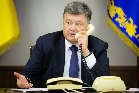 Порошенко обсудил с Назарбаевым проблему транзита через территорию РФ