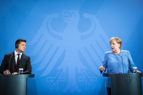 Меркель объяснила, почему глава немецкого МИД не приедет на Крымскую платформу