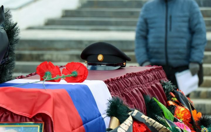 Розвідка: російські регіони скорочують "виплати" вербувальникам на війну проти України через дефіцит бюджетів