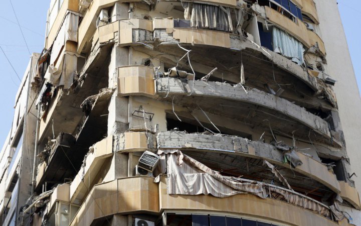 Ізраїль вдарив по центру Бейрута, зруйнувавши житлові будинки та вбивши людей