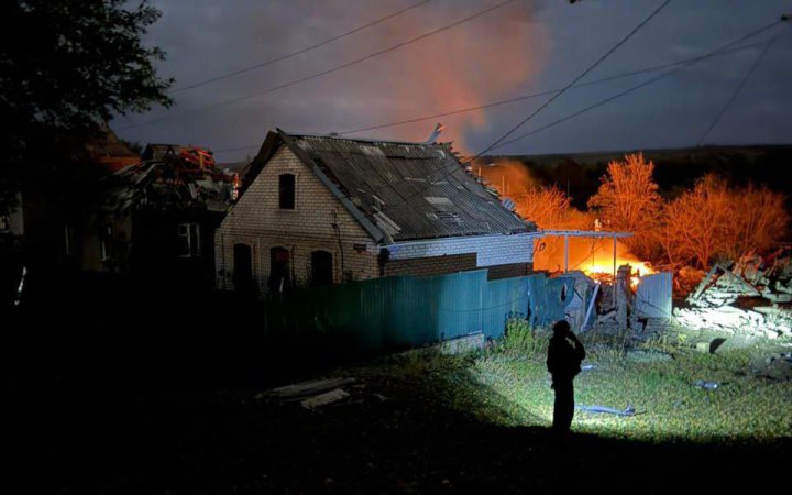 Росіяни атакували інфраструктуру та цивільних на Донеччині, є жертви