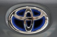 Через логістичні труднощі Toyota припиняє виробництво в Росії