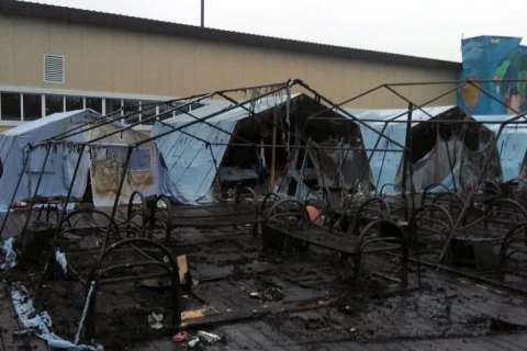 При пожаре в палаточном городке в России погибли четверо детей (обновлено)