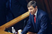 Голова Апарату Ради наказав скласти список депутатів, які контактували з хворим на коронавірус Шаховим