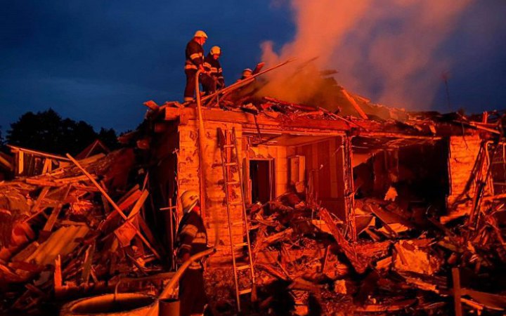 Уночі окупанти вдарили ракетами по Житомирщині, загинула людина, є поранені