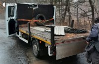 На Донеччині росіяни вдарили дроном по авто комунальників, є загиблий