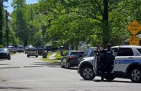 Reuters: у США внаслідок стрілянини на сімейному святі четверо людей загинули, 14 отримали поранення