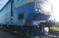 Під Мелітополем поїзд зніс легковик на переїзді, водій загинув