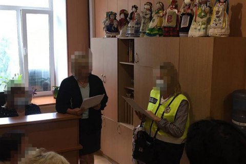 В Департаменті освіти і науки Києва влаштували обшук
