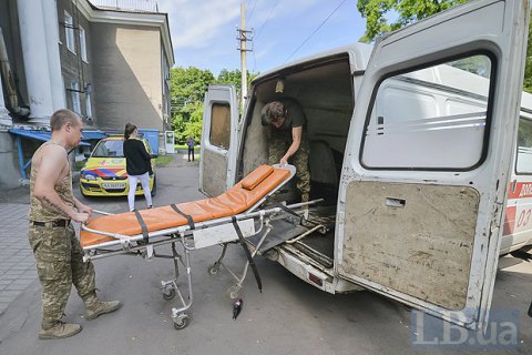 Четверо военных были ранены в пятницу на Донбассе