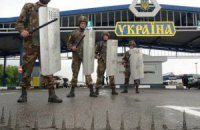 Пограничники задержали россиянина в военной форме в Харьковской области