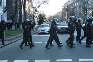 В Киев привлечены региональные части внутренних войск