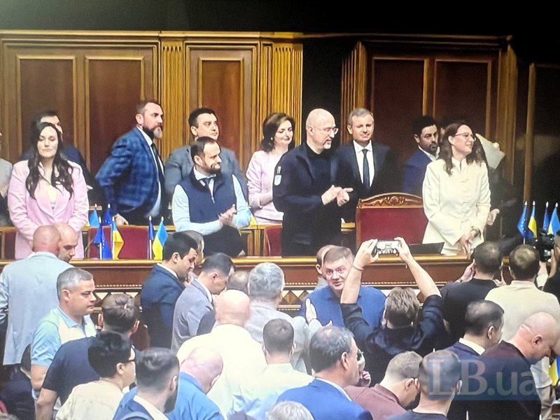 Відставка Кабінету міністрів