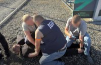На Закарпатті викрили підозрюваного у організації переправлення людей за кордон