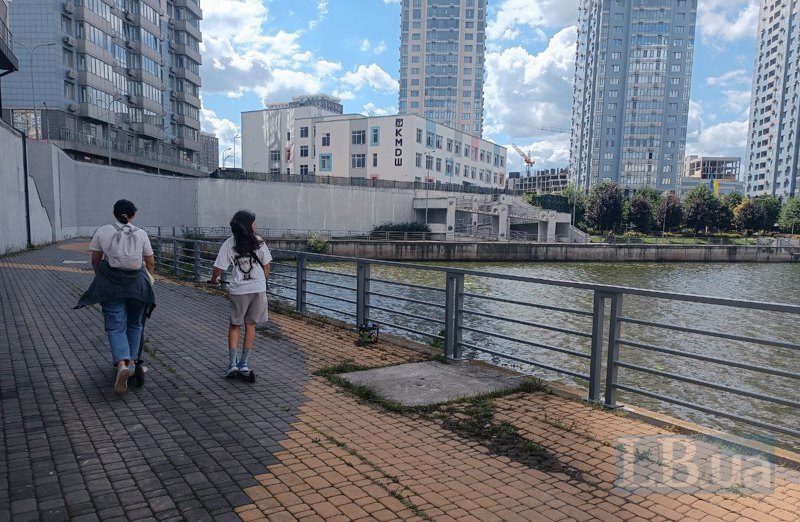 Доступ до набережної Дніпра відкритий