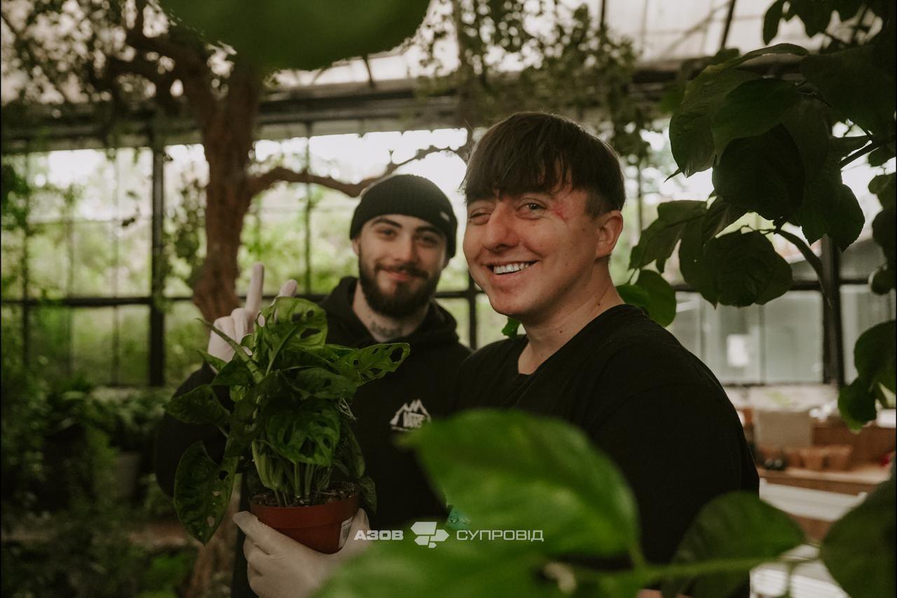 У центрі патронатної служби - боєць 