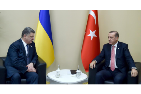 Порошенко встретится с Эрдоганом перед саммитом НАТО в Варшаве