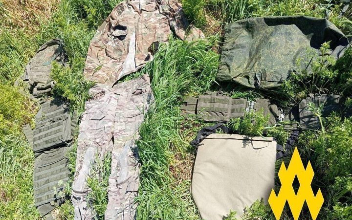 "АТЕШ": 12 російських військових дезертирували на Херсонському напрямку